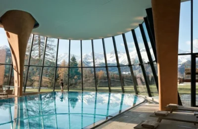 Cum arată paradisul elvețian de la 5900 picioare. Hotelul unde copiii primesc tratament VIP