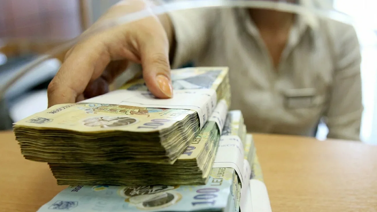 Statul ofera dobanzi de 7,5 la suta. Anuntul care vizeaza toti romanii cu economii
