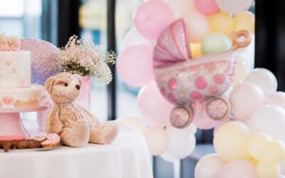 Alexandra Stan a fost surprinsă la baby shower-ul fiicei Eva și se pregătește să devină mamă pentru prima dată