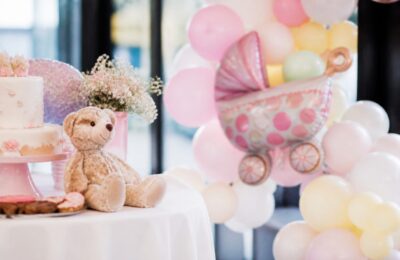 Alexandra Stan a fost surprinsă la baby shower-ul fiicei Eva și se pregătește să devină mamă pentru prima dată