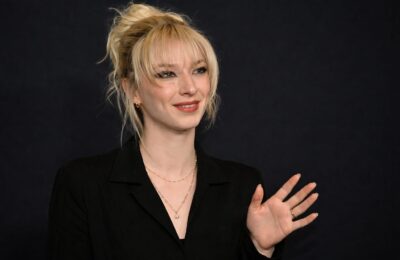 Pasiunea care a făcut-o celebră pe campioana olimpică Amber Glenn: o colecție de 100.000 de cărți